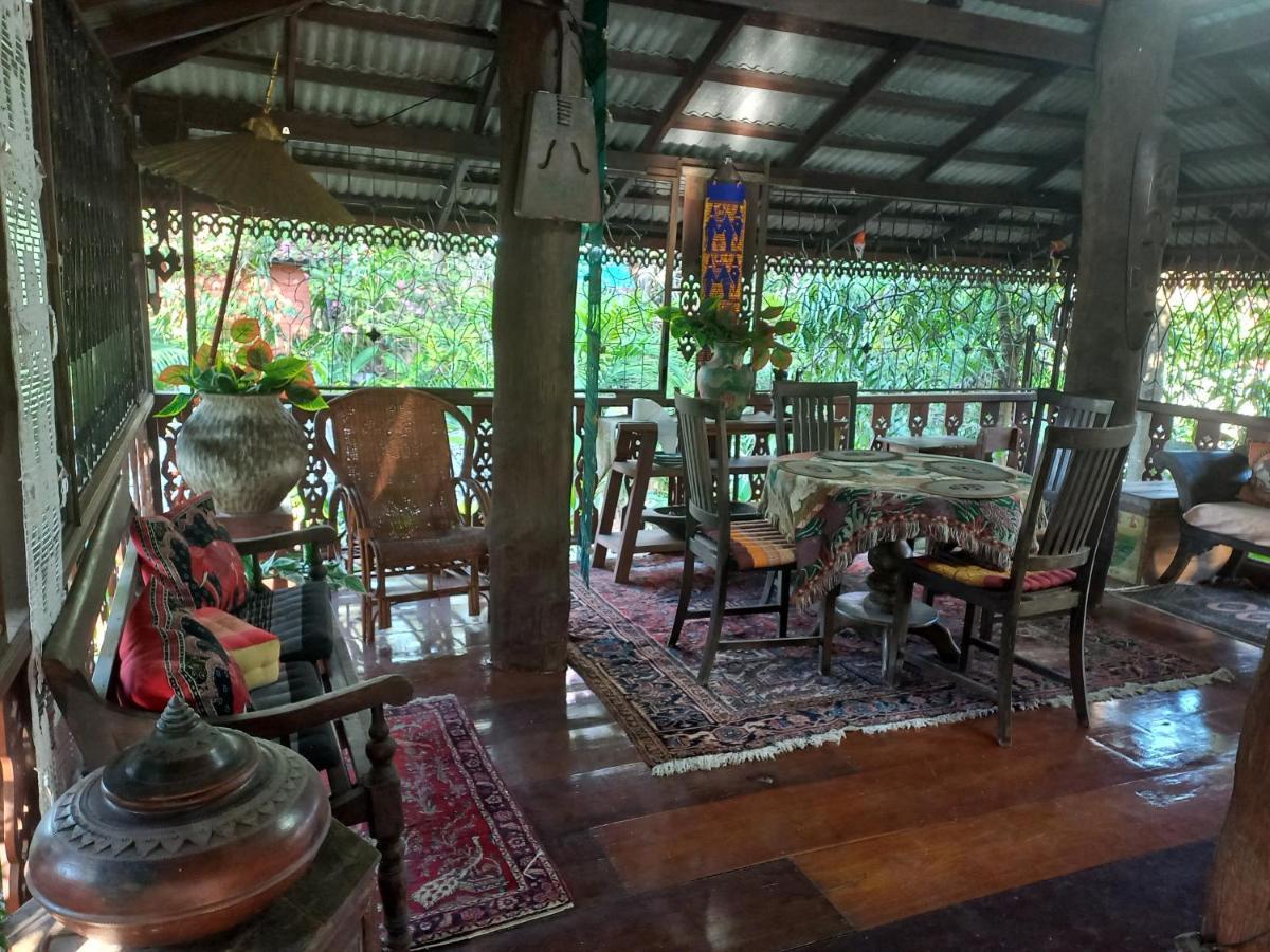 Готель Teak House Чіангмай Екстер'єр фото